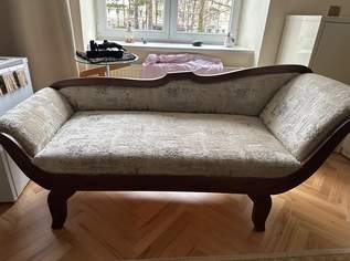Chaiselongue / Sofa, 250 €, Marktplatz-Antiquitäten, Sammlerobjekte & Kunst in 6020 Pradl