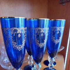 BOHEMIA Champagnergläser mit goldener Verzierung