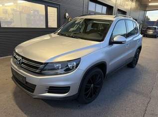 Tiguan Trend & Fun BMT 4Motion, 4980 €, Auto & Fahrrad-Autos in 8211 Ilztal Tiguan Trend & Fun BMT 4Motion, 4980 €, Auto & Fahrrad-Autos in 8211 Ilztal