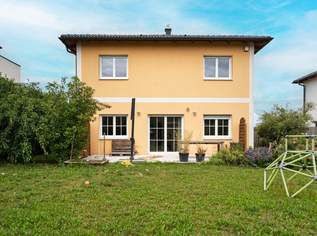 PREISHIT - Charmantes Einfamilienhaus mit Nebengebäude und Doppelcarport – Ihr neues Zuhause wartet!, 649000 €, Immobilien-Häuser in 2301 Gemeinde Groß-Enzersdorf