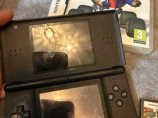 Nintendo DS Lite inkl. 5 Spiele Nintendo DS Lite inkl. 5 Spiele