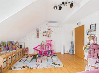 Große Dachgeschoßwohnung mit Wintergarten und Klimaanlage, 249000 €, Immobilien-Wohnungen in 4050 Traun Große Dachgeschoßwohnung mit Wintergarten und Klimaanlage, 249000 €, Immobilien-Wohnungen in 4050 Traun
