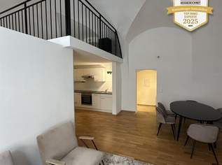 NEU SANIERTE, MÖBLIERTE ALTBAUWOHNUNG MIT GALERIE IM ZENTRUM VON KREMS, 880.73 €, Immobilien-Wohnungen in 3500 Am Steindl