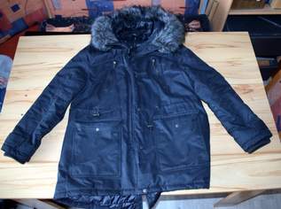 Damen Winterjacke schwarz Marke Yessica C&A Größe 44 Kapuze, 35 €, Kleidung & Schmuck-Damenkleidung in 3370 Gemeinde Ybbs an der Donau