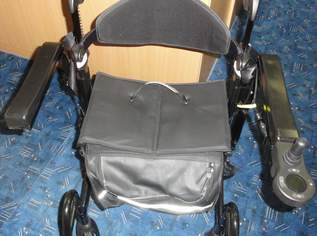 Rollator-Rollstuhl-Elektrisch-Moving Star, 1100 €, Marktplatz-Beauty, Gesundheit & Wellness in 2700 Wiener Neustadt