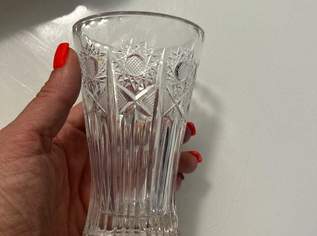 Alte Glas Vase , 15 €, Haus, Bau, Garten-Geschirr & Deko in 7111 Parndorf Alte Glas Vase , 15 €, Haus, Bau, Garten-Geschirr & Deko in 7111 Parndorf