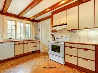 Gemütliche Wohnung mit großzügigem Balkon, 258000 €, Immobilien-Gewerbeobjekte in 5111 Bürmoos Gemütliche Wohnung mit großzügigem Balkon, 258000 €, Immobilien-Gewerbeobjekte in 5111 Bürmoos