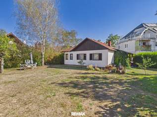 Charmantes, gemütliches Sommerhäuschen auf tollem Baugrund!, 318000 €, Immobilien-Häuser in 2231 Strasshof an der Nordbahn