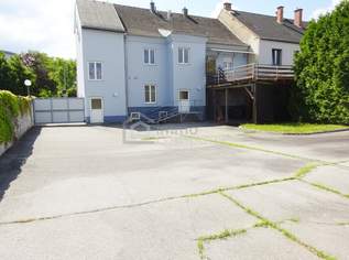 Großzügiges Stockhaus mit Innenhof, Carport, Garten mit Pool!!!, 268000 €, Immobilien-Häuser in 3950 Gmünd Großzügiges Stockhaus mit Innenhof, Carport, Garten mit Pool!!!, 268000 €, Immobilien-Häuser in 3950 Gmünd