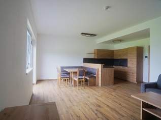Moblierte, exklusive, lichtdurchflutete 4 Zimmer Wohnung / Kurzzeitmiete möglich, 1200 €, Immobilien-Wohnungen in 5571 Mariapfarr