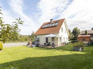 Einfamilienhaus mit schönem Garten in Seewalchen/Steindorf, 396000 €, Immobilien-Häuser in 4863 Steindorf Einfamilienhaus mit schönem Garten in Seewalchen/Steindorf, 396000 €, Immobilien-Häuser in 4863 Steindorf