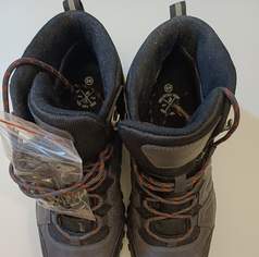 Trekkingschuhe Gr. 45, 30 €, Kleidung & Schmuck-Herrenkleidung in 1020 Leopoldstadt