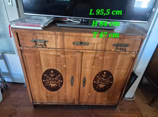 Antike Kommode, 600 €, Haus, Bau, Garten-Möbel & Sanitär in 2473 Gemeinde Potzneusiedl