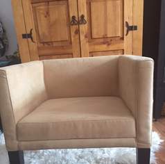4 NEUE handverarbeitete elegante Top Leder Sessel / Sofa ; Wert pro Stk: 249, - !