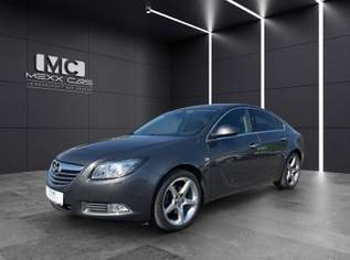 Insignia 2,0 Turbo Cosmo Ecotec Allrad - 250 PS|1. Besitz|Schalter, 9999 €, Auto & Fahrrad-Autos in 2700 