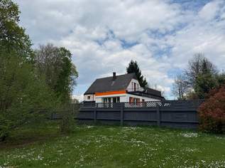 Stilvolles Einfamilienhaus mit großem Grundstück & Ausbaupotenzial, 435000 €, Immobilien-Häuser in 7503 Großpetersdorf