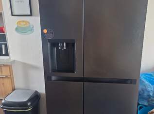 LG Side by Side LG Side by Side