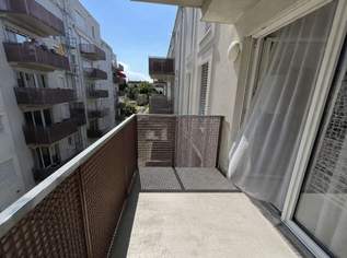 Q11 Leben in Simmering - Großzügig gestaltete Balkonwohnung mit 3 Zimmern und Deckenkühlung!, 1379.99 €, Immobilien-Wohnungen in 1110 Simmering Q11 Leben in Simmering - Großzügig gestaltete Balkonwohnung mit 3 Zimmern und Deckenkühlung!, 1379.99 €, Immobilien-Wohnungen in 1110 Simmering