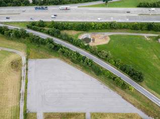 Direkt an der A1 alles Asphaltiert, 0 €, Immobilien-Gewerbeobjekte in 4300 Gemeinde Sankt Valentin