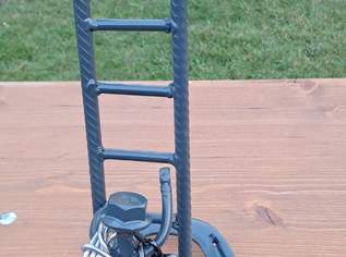 Metallfigur Silvester Geschenk , 35 €, Marktplatz-Antiquitäten, Sammlerobjekte & Kunst in 8720 Knittelfeld
