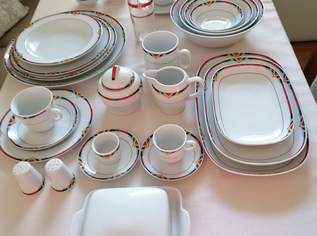 73teiliges Geschirr Retsch Bavaria Porzellan Germany, 120 €, Haus, Bau, Garten-Geschirr & Deko in 6020 Innsbruck