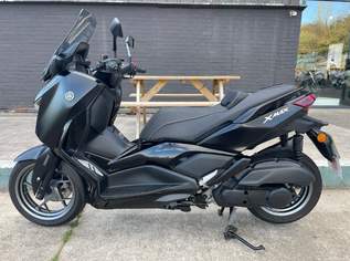 Yamaha X-Max 125 Tech Max, Baujahr 2024, in Schwarz, 2900 €, Auto & Fahrrad-Motorräder in 1100 Favoriten