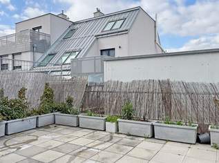 3-Zimmer DG-Maisonette mit Terrasse am Kagraner Platz!, 2000 €, Immobilien-Wohnungen in 1220 Donaustadt