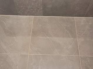 BODENFLIESEN, 170 €, Haus, Bau, Garten-Hausbau & Werkzeug in 1140 Penzing BODENFLIESEN, 170 €, Haus, Bau, Garten-Hausbau & Werkzeug in 1140 Penzing