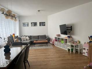 ++ LEBEN IN STOCKERAU ++ Modernisiertes Haus mit Gemeinschaftsgarten, 379000 €, Immobilien-Häuser in 2000 Gemeinde Stockerau