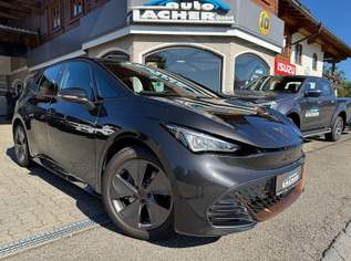 Born 58kWh