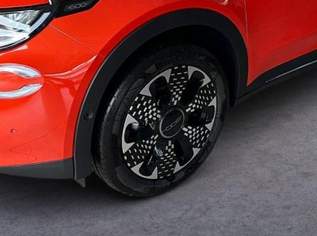 600 La Prima Hybrid 1.2 T3 DCT/ACC/LED/NAV/36..., 28256 €, Auto & Fahrrad-Autos in 6844 Gemeinde Altach