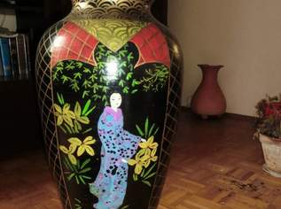 Chinesisch bemalte Vase Chinesisch bemalte Vase