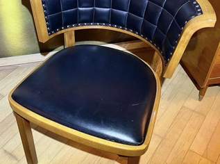 2 THONET Armlehner (+ Couchtisch geschenkt) 2 THONET Armlehner (+ Couchtisch geschenkt)
