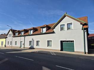 IHR NEUES WOHNPARADIES - EXKLUSIVES MEHRFAMILIENHAUS, 590000 €, Immobilien-Häuser in 2020 Schöngrabern IHR NEUES WOHNPARADIES - EXKLUSIVES MEHRFAMILIENHAUS, 590000 €, Immobilien-Häuser in 2020 Schöngrabern