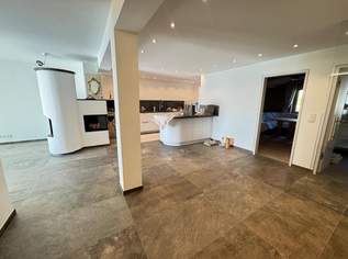 Stilvoll wohnen: Hochwertig sanierte 4-Zimmer-Wohnung mit Charme, 560000 €, Immobilien-Wohnungen in 6200 Marktgemeinde Jenbach