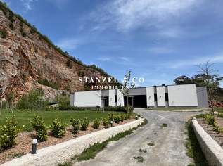 ZWEI TOLLE ARCHITEKTENHÄUSER AM STEINBRUCH, 5250000 €, Immobilien-Häuser in 2722 Katastralgemeinde Winzendorf