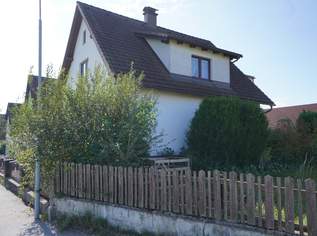 Schönes Einfamilienhaus mit Garten, Garage, großem Schuppen & aktueller Kellersanierung, 229000 €, Immobilien-Häuser in 3860 Heidenreichstein