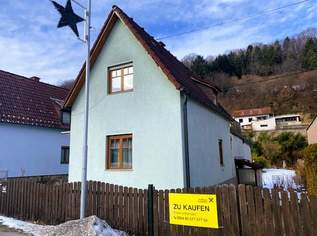 Gemütliches Einfamilienhaus mit Garten in Gloggnitz!, 218000 €, Immobilien-Häuser in 2640 Gemeinde Gloggnitz Gemütliches Einfamilienhaus mit Garten in Gloggnitz!, 218000 €, Immobilien-Häuser in 2640 Gemeinde Gloggnitz