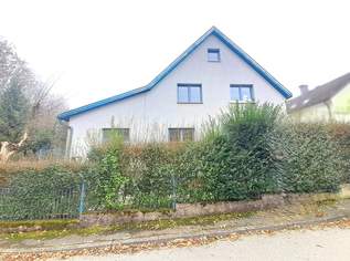 Zweifamilienhaus mit kl. Garten u. Garage in ruhiger Sackgasse in Amstetten, 339000 €, Immobilien-Häuser in 3300 Allersdorf