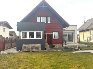 Charmantes Haus mit Garten und Entwicklungspotenzial, 230000 €, Immobilien-Häuser in 4963 Sankt Peter am Hart Charmantes Haus mit Garten und Entwicklungspotenzial, 230000 €, Immobilien-Häuser in 4963 Sankt Peter am Hart