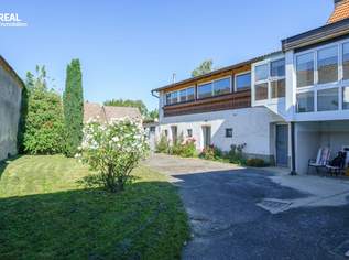 Ehem. Bauernhof mit Schankbetrieb - 100m² plus Partyraum 60m², 100m² Keller und Schuppen, Garten uneinsehbar!, 299000 €, Immobilien-Häuser in 7011 Siegendorf Ehem. Bauernhof mit Schankbetrieb - 100m² plus Partyraum 60m², 100m² Keller und Schuppen, Garten uneinsehbar!, 299000 €, Immobilien-Häuser in 7011 Siegendorf