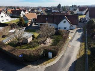 Charaktervolles Einfamilienhaus in Lebring mit ca. 150 m² Wohnfläche, Garage, Gartenlaube & Schwedenofen, 249000 €, Immobilien-Häuser in 8403 Lebring