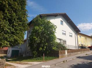 Zweifamilienhaus mit 7 Zimmern in Peterskirchen !, 258000 €, Immobilien-Häuser in 4743 Peterskirchen Zweifamilienhaus mit 7 Zimmern in Peterskirchen !, 258000 €, Immobilien-Häuser in 4743 Peterskirchen