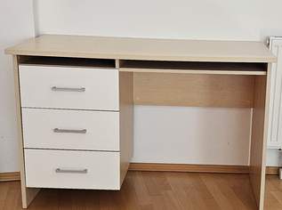 Schreibtisch mit 3 Laden 114x50x75cm, 20 €, Haus, Bau, Garten-Möbel & Sanitär in 2401 Gemeinde Fischamend