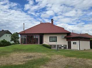 Geräumiges Einfamilienhaus mit großem Grundstück und Mehrzweckhalle in Grafenwörth, 499000 €, Immobilien-Häuser in 3484 Gemeinde Grafenwörth