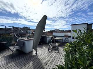 Penthouse mit 2 Terrassen und großes Potenzial im Wiener Altbau // Penthouse with 2 terraces and high Potential in Viennese Century building //, 0 €, Immobilien-Wohnungen in 1040 Wieden