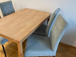 Esstisch mit 4 Sesseln
