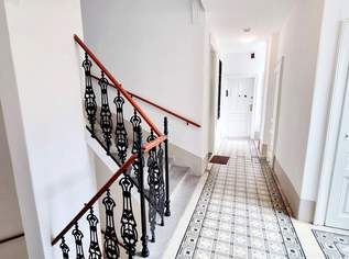 Stark reduziert! Raumwunder - Selbst Gestalten! Sanierungsbedürftige Altbauwohnung! U-Bahn ums Eck + Traumhaft renoviertes Altbauhaus + Optimalste Infrastruktur und Anbindung!, 330000 €, Immobilien-Wohnungen in 1030 Landstraße