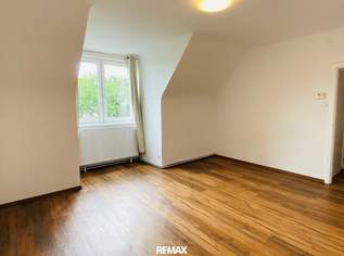 "2-Zimmer Dachgeschosswohnung in ruhiger Lage", 199000 €, Immobilien-Wohnungen in 1110 Simmering