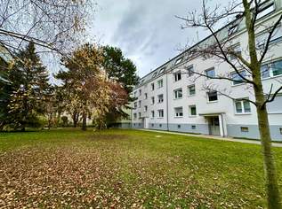 Helle 2-Zimmer-Wohnung - gemütliche Loggia - Blick ins Grüne!, 820 €, Immobilien-Wohnungen in 1110 Simmering